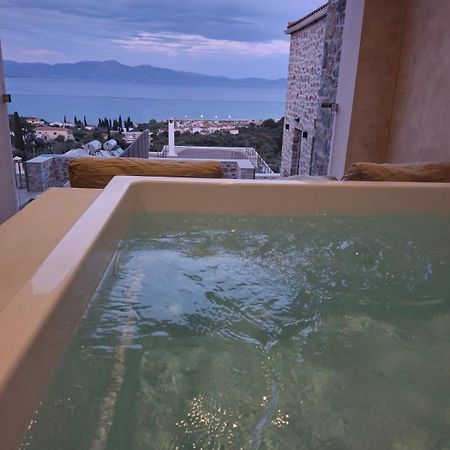 Mani Luxury Suites And Studios In Gytheio With Private Pools Exteriör bild