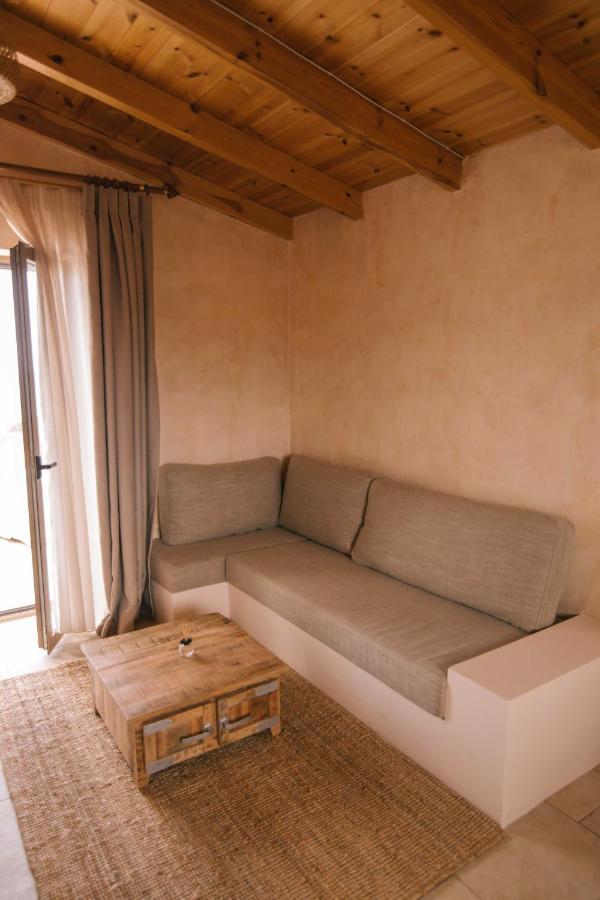 Mani Luxury Suites And Studios In Gytheio With Private Pools Exteriör bild
