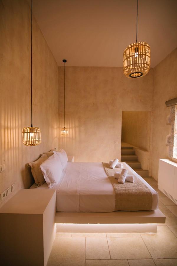 Mani Luxury Suites And Studios In Gytheio With Private Pools Exteriör bild