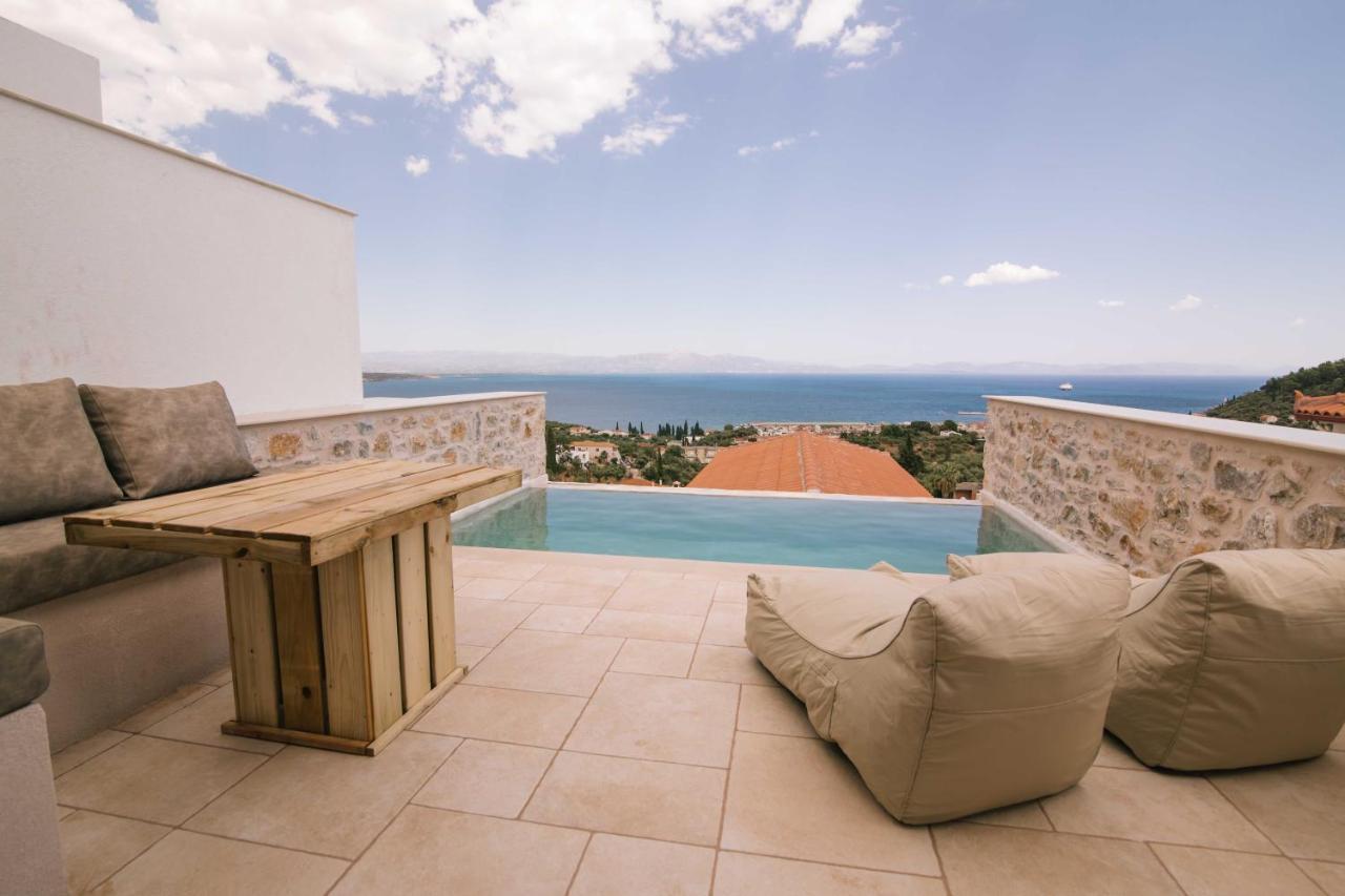 Mani Luxury Suites And Studios In Gytheio With Private Pools Exteriör bild