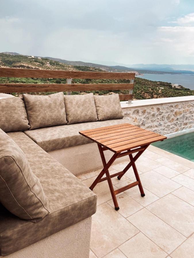 Mani Luxury Suites And Studios In Gytheio With Private Pools Exteriör bild