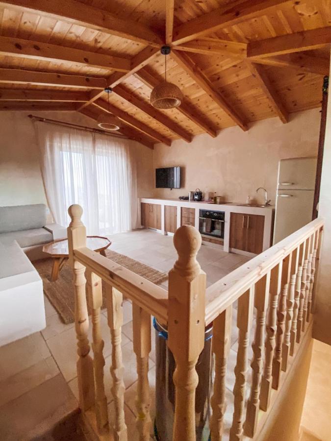 Mani Luxury Suites And Studios In Gytheio With Private Pools Exteriör bild