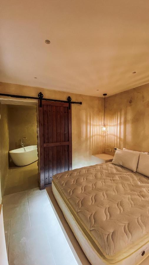 Mani Luxury Suites And Studios In Gytheio With Private Pools Exteriör bild