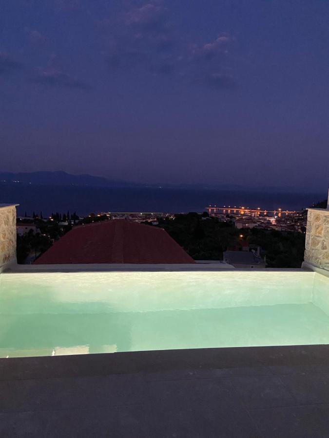 Mani Luxury Suites And Studios In Gytheio With Private Pools Exteriör bild