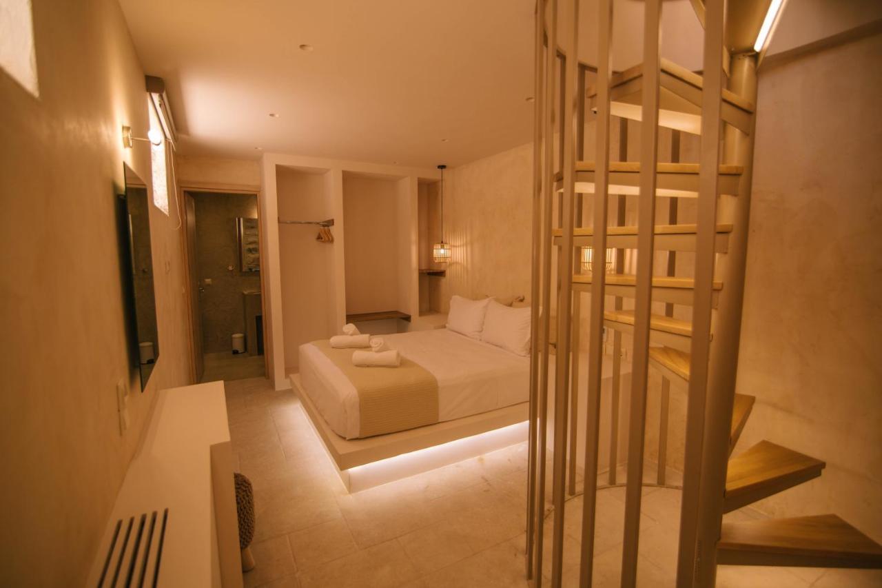 Mani Luxury Suites And Studios In Gytheio With Private Pools Exteriör bild