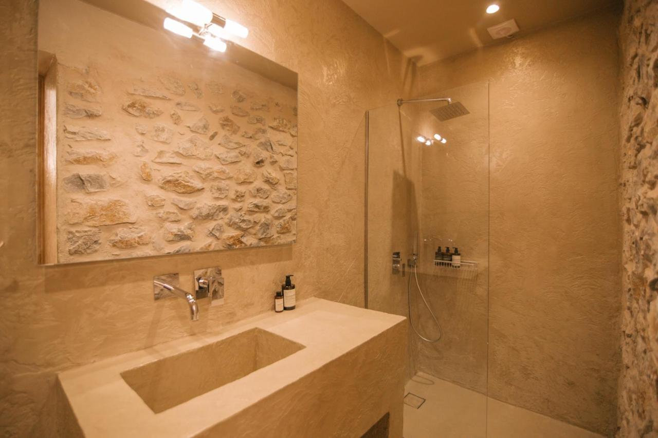 Mani Luxury Suites And Studios In Gytheio With Private Pools Exteriör bild